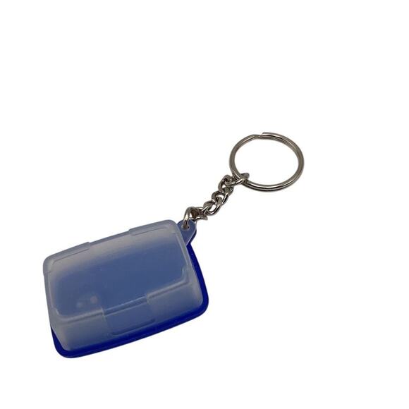 Vintage Tupperware Mini FreezeSmart Keychain Blue White Collectible - Picture 4 of 5